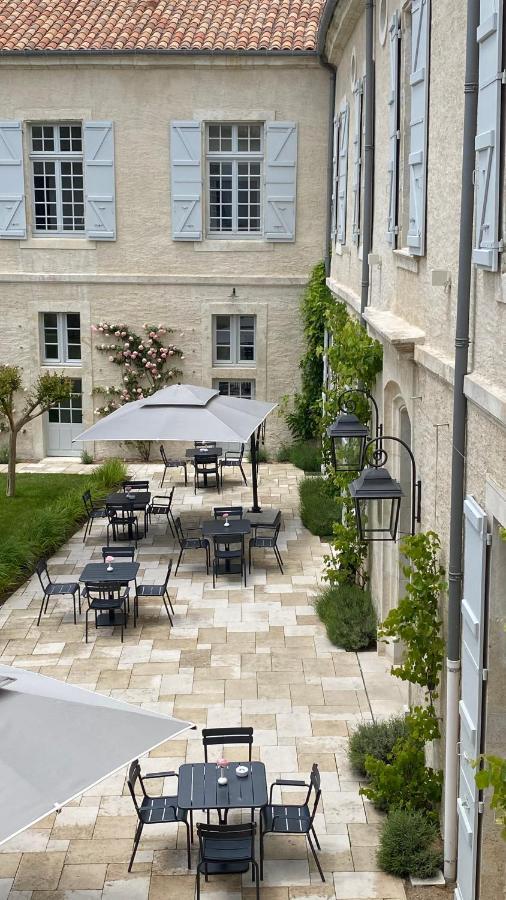 College Des Doctrinaires Hotel Lectoure Bagian luar foto